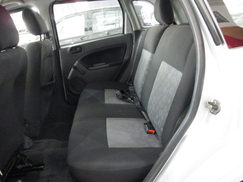 Ford Fiesta Hatch 1.0 Completo Zero De Entrada 60 X 699,00