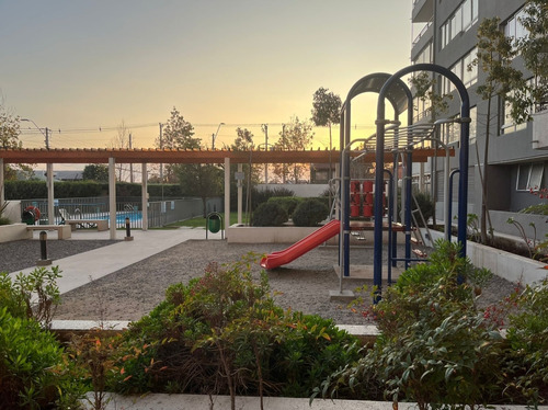 Se Vende Octava Avenida 1563, 2d 2b Y Estacionamiento