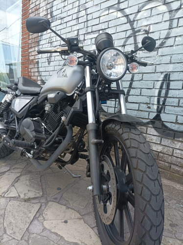 Imagen 14 de 15 de Keeway K-light 202 Modelo 2021