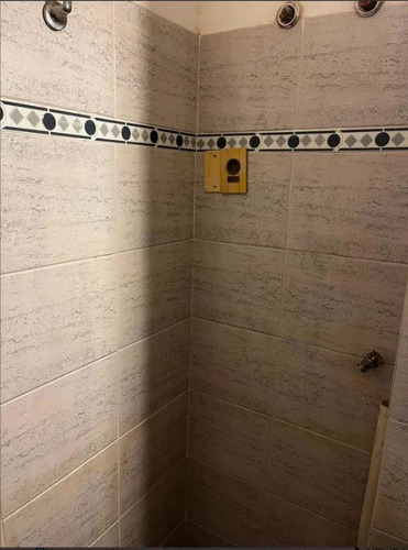 Imagen 13 de 15 de 1er Piso, Con Patio! Cómodo Y Ventilado, Ideal Parejas !