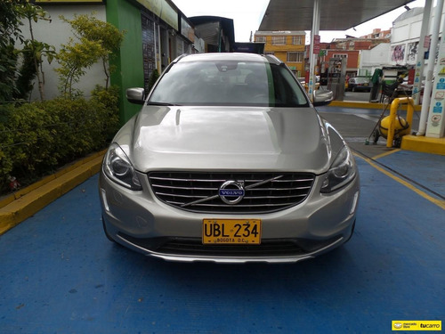 Volvo Xc60 Momentum T6