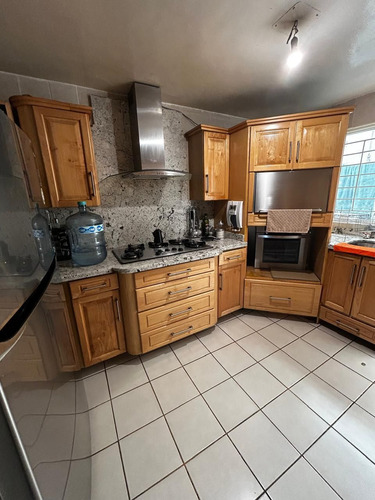 Casa En Venta, La Calma, 5 Recamaras
