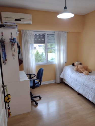 Imagen 11 de 17 de Casa En Venta En Ramos Mejía
