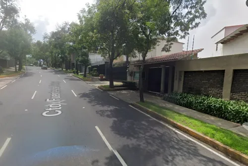 Se Vende Casa Excelente Ubicación!!! Cto. Fuentes Del Pedregal 159, Fuentes Del Pedregal, Tlalpan, 14140 !!!!!remates Hipotecarios