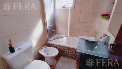 Venta Casa De 4 Ambientes Con Cochera En Quilmes