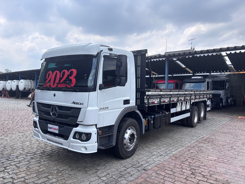 Atego 2426 = 2429 Ano 2023 Trucado Carroceria Mercedes 6x2