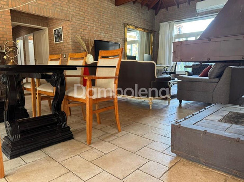Casa Chalet En Venta, San Diego, Fco Álvarez, Moreno