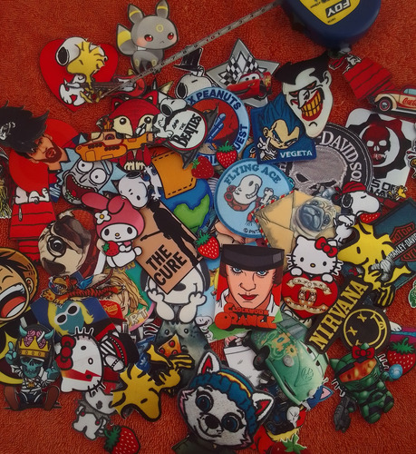 15 Parches Sticker Tela A Escoger Celular Top Gun Toy Story