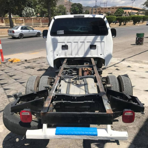 Imagen 10 de 10 de Ford Triton