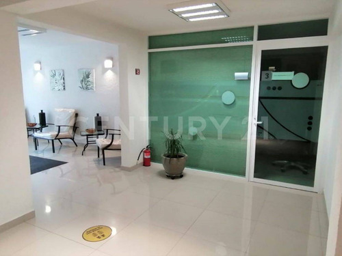 Edificio En Venta En Jardines De Santa Mónica, Tlalnepantla, Estado De México