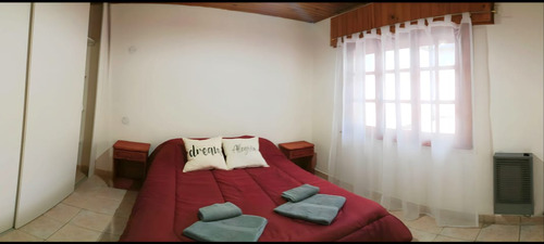 Casa En Esquel, 2 Habitaciones, Hasta 6 Pax, Excelente Ubic.