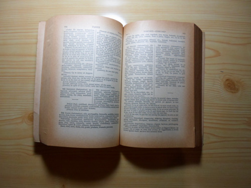 Imagen 3 de 3 de Roget's Thesaurus Everyman Edition - Dc Browning