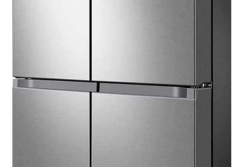 Imagen 4 de 10 de Heladera Samsung French Door Beverage Center 713 L Plateado
