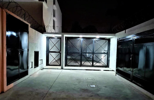 Imagen 10 de 16 de Venta Depto 2 Amb Duplex Cochera Y Parrilla - Paso Del Rey