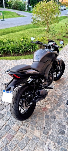 Dominar 400