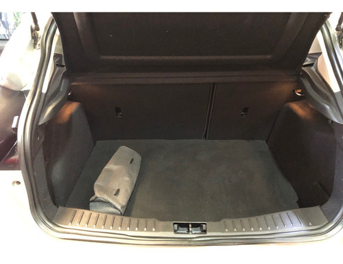 Ford Focus Iii 2.0 Se Plus Mt 2015 Urion Autos