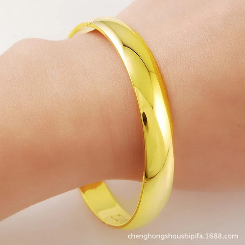 Pulsera Chapada En Oro De 24 Quilates Con Simulación De Joya