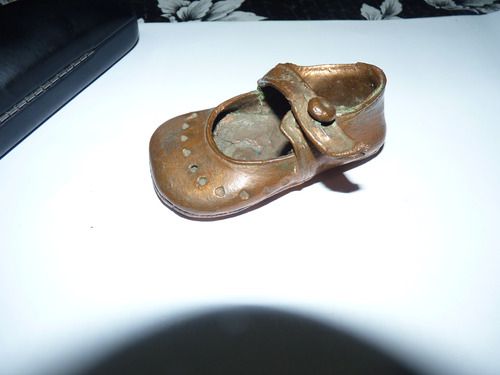Antiguo Zapato De Cobre Xz