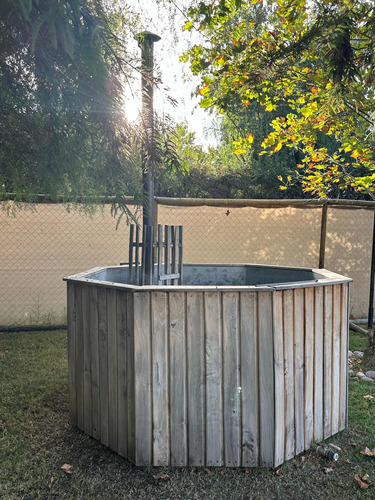 Hot Tub En Acero Galvanizado Para 7 A 9 Personas A Pellet