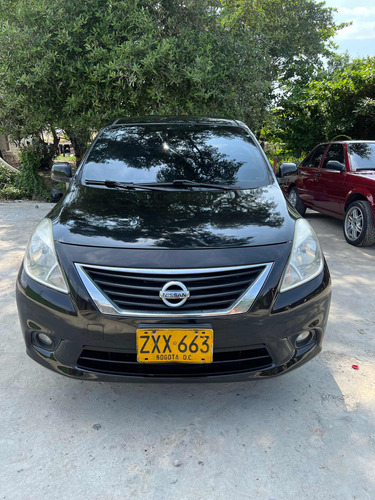 Nissan Versa 1.6 Advance