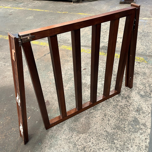 Puerta De Protección Para Escalera Roble Oscuro (Usado)