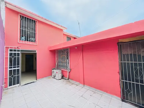 Casa En Venta En Veracruz En Col. Infonavit Buena Vista. Ver.