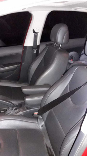 Peugeot 408 2.0 Feline 143cv 2011