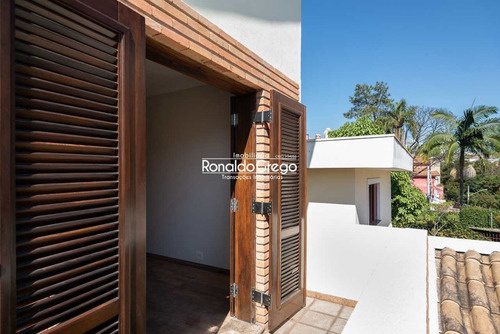 Casa Com 3 Dorms À Venda Na Vila Sônia-sp - R$ 1.5 Mi! - A2557
