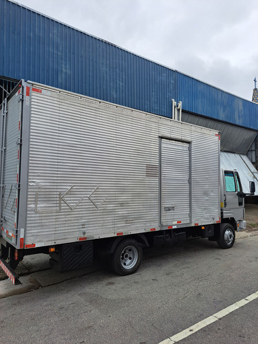 Ford Cargo 815 E Unico Dono Baixo Km Ano 10 Com Bau