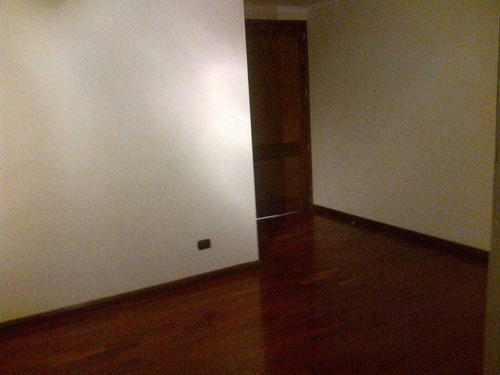 Imagen 7 de 9 de Rento Apto Z.10 Edif.portofino Ref.5720