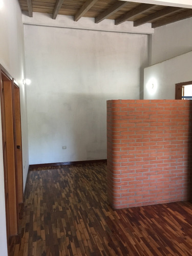 Imagen 8 de 11 de Edificio En Venta , Lagunillas Estado Mérida
