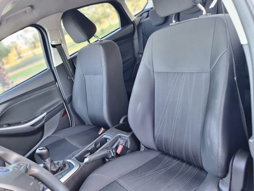 Imagen 10 de 16 de Ford Focus Iii 1.6 5ptas S (l15) 2015