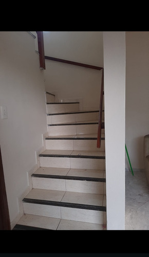 Casa Em Marica, 100mt Da Praia E Comercio