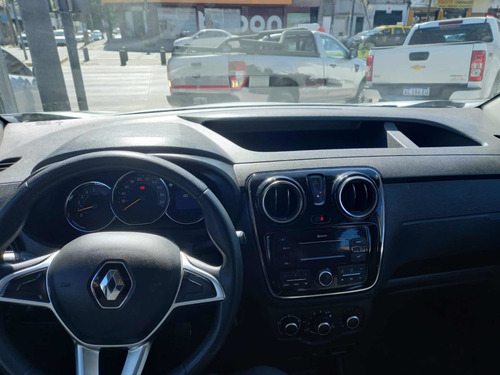 Imagen 5 de 12 de Renault Nueva Kangoo 2018 1.6 Familiar 5as