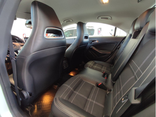 Imagen 15 de 19 de Mercedes Benz Cla 200