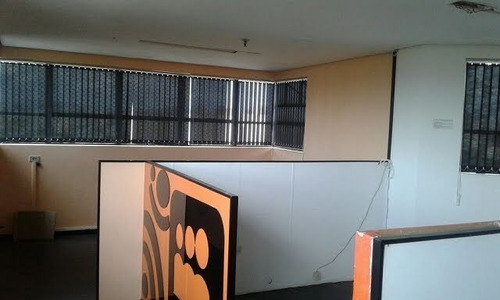 Imagem 4 de 12 de Sala Para Venda - 9303