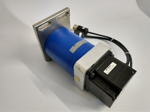 Servo Motor Omron Yaskawa Alpha Lp090 M02 50 111 000 Usado (Usado)