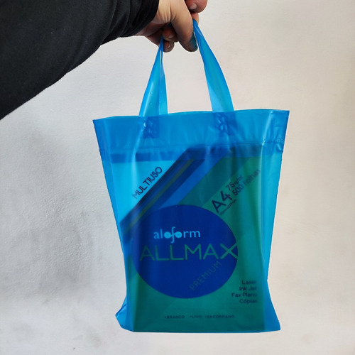 50 Sacolas Plásticas Alça Fita 40x50 Alta Densidade Tratadas Cor Azul Sem Desenho