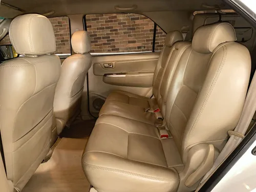 Toyota Fortuner 3.0 Sr5