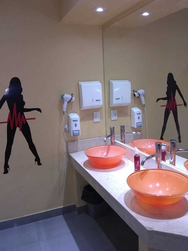 Imagen 5 de 12 de Alquiler De Salon Para Clases