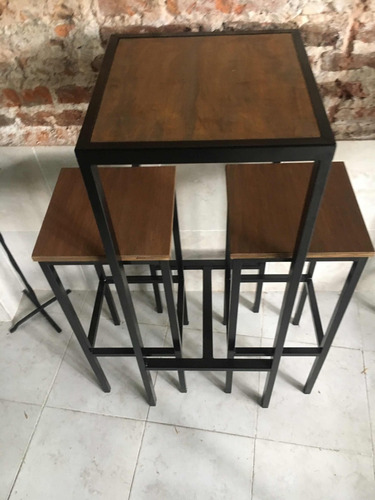Imagen 7 de 10 de Mesa Barra Extensión Cervecera Industrial 50x40 + 2 Bancos