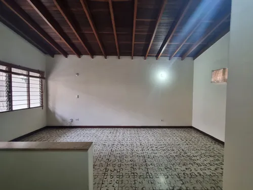 Casa En Venta En Floresta. Cod V12387