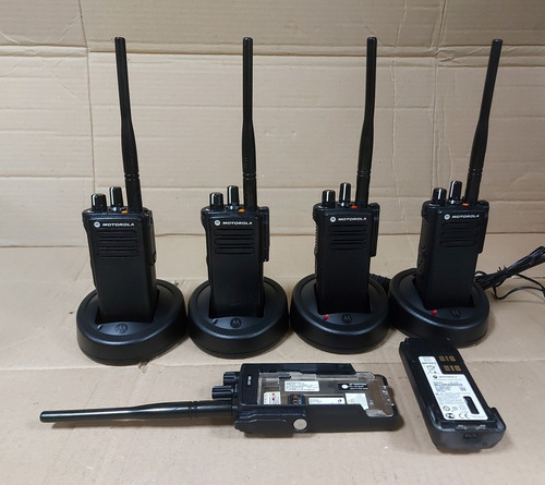 Radio Motorola Dgp-5050 Vhs Entrega Inmediata (Usado)