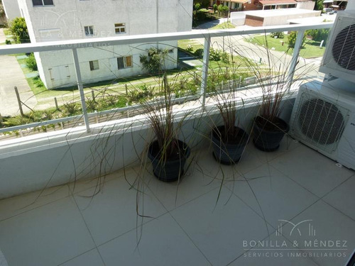 Botavara, Totalmente Equipado, Dormitorio, Baño, Cocina Americana, Balcón, Garage En Sub Suelo