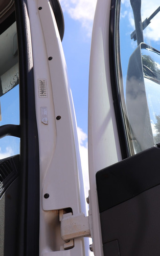 Volkswagen 26.280 - 6x4 Ano 2022 Com Cacamba Facchini 16m3