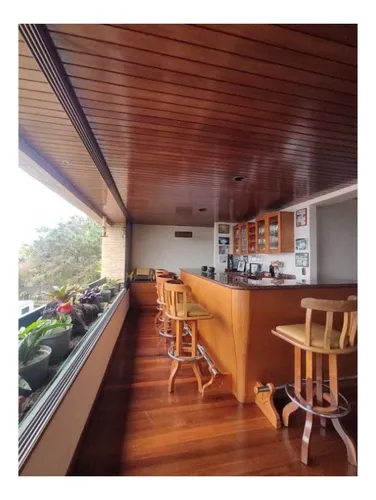 Apartamento En Los Naranjos,