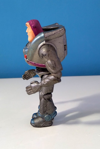 Muñeco Buzz Lightyear Minatura Articulado (Usado)