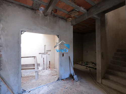 Imagem 10 de 30 de Ótimos Sobrados Com 3 Quartos No Bairro Cajuru, São 3 Unidades Sendo Uma De Esquina, Com Acessos Individuais No Conjunto Mercúrio, Oportunidade! - Ca01772 - 70281697