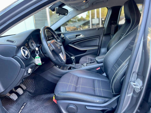 Imagen 24 de 25 de Mercedes-benz Clase A 1.6 A 200 Urban Be 156cv