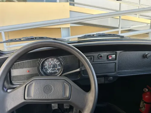 Volkswagen Sedan 2000
